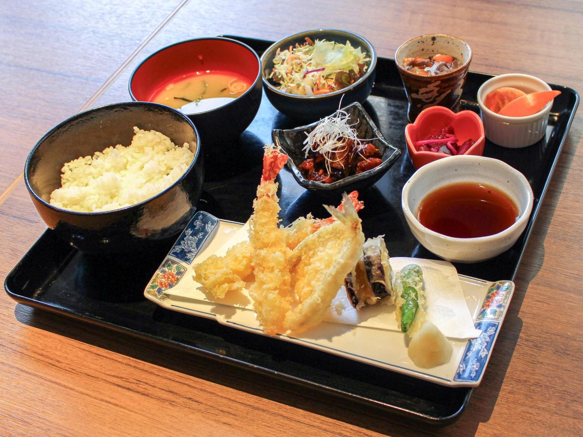Hotel Katsuyama Premiere Matsuyama  Eksteriør billede